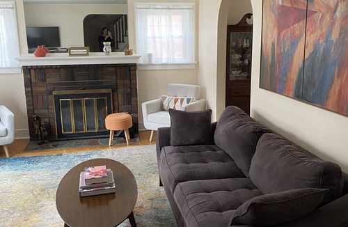 Troy House | Lovely home in historic, residential neighborhood close to RPI