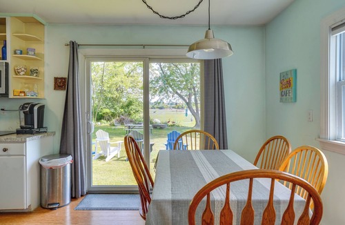 Gloucester House | Lovely 'The Buoys Cottage' on Annisquam River!