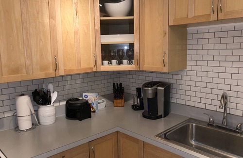 Coral Terrace House | LOWEST PRICE 4 SPRING BREAK HOME! GABLES, UM, MIA AIRPORT, MIAMI BEACH, DOWNTOWN