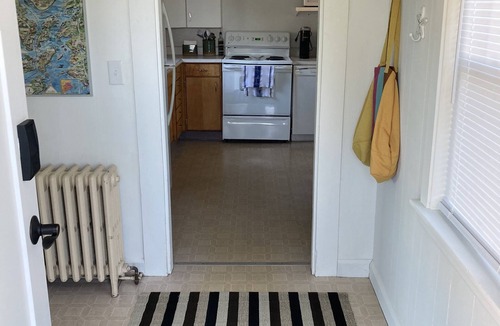 Lubec House | Lubec Saltbox with sunsets! Guests give us 10/10 REVIEWS!