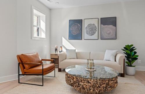Dupont Circle Bed & Breakfast | Lux 2BD Apartment in Dupont Circle Washington DC