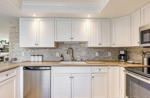 Fort Pierce Condo | Luxe Fort Pierce Beach Condo w/Golf Views!