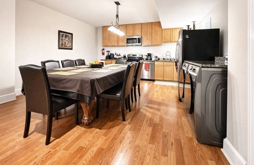 Clifton Apartment | Luxurious 2BR Movie Theater Game Room Kitchen Gym