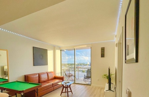 Flagami Apartment | Luxury 1-bedroom apartment Miami-Havana near magic city Casino.