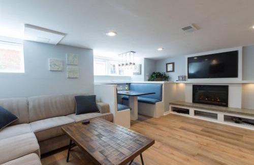 Brookland House | Luxury 2 bedroom apartment w/free parking