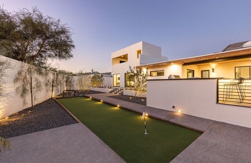 Arcadia House | Luxury Camelback Mountain Views, Theater, Sauna, Heated Pool, Spa