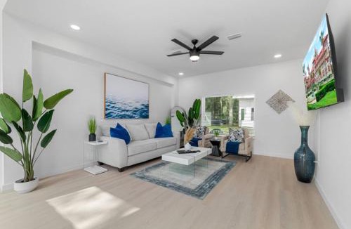 St. Augustine Villa | Luxury Modern Comfort in Historic St Augustine