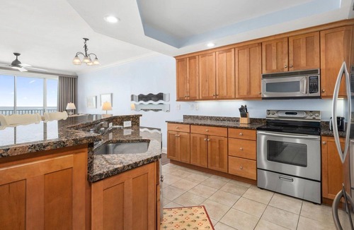 Ocean City Condo | 🏖️ Luxury Oceanfront Retreat Steps to Boardwalk Rooftop Pool + Parking 🏖️