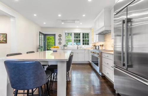 Betterton House | Luxury Private Waterfront Compound on the Chesapeake Bay for 20+ Pool, Tennis.