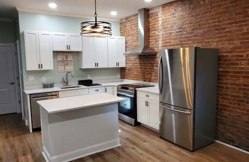 Cohoes Apartment | Luxury Studio Apt, walk to restaurants and bars