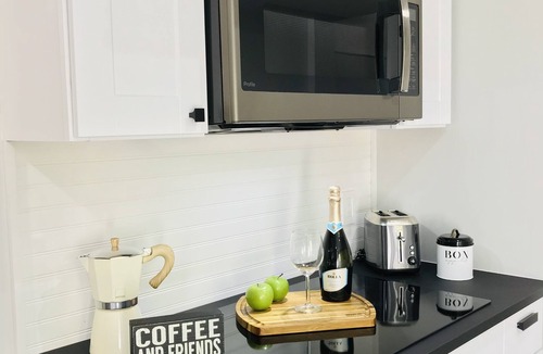Spotsylvania Apartment | Luxury Retreat Apartment in the ♥ of Spotsylvania
