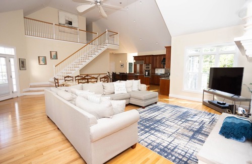 Ogunquit House | Magnificent Six Bedroom Ogunquit Estate - Pet Friendly!