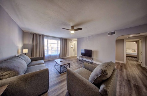 Harbordale Condo | Mahalo Waterfront 1 BR Apartment