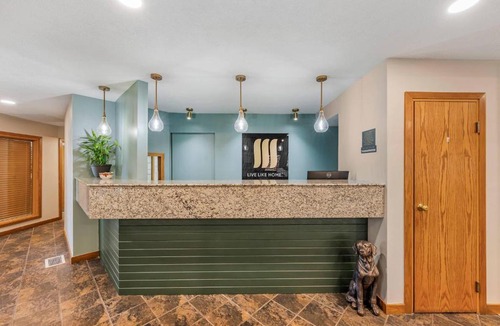 Springfield Hotel | MainStay Suites Springfield South - Battlefield Rd