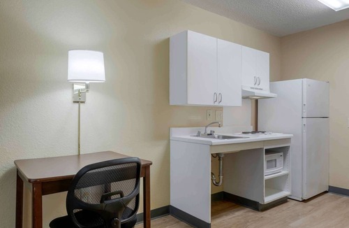 Springfield Hotel | MainStay Suites Springfield IL