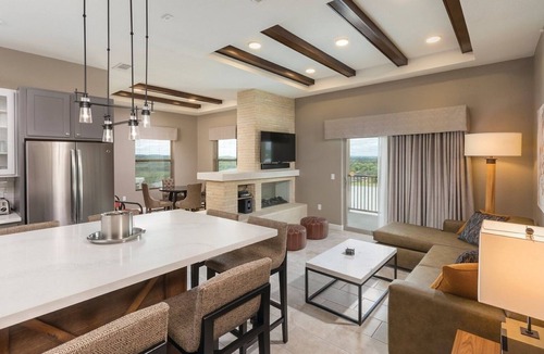 Marble Falls Resort | Marble Falls | Premium Group Retreat | Pool + Lake | 3BR Sleeps 8