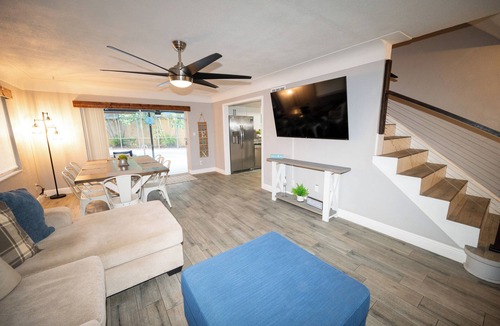 Hampton Homes House | Marlin Pool House featuring Private Game Room, Mini Golf & Fire Pit!