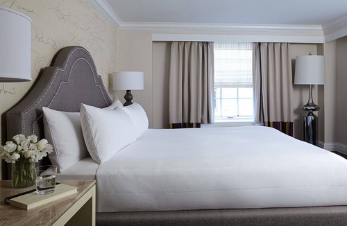 Connecticut Ave - K Street Resort | Marriott's Vacation Club Pulse at The Mayflower Junior Suite