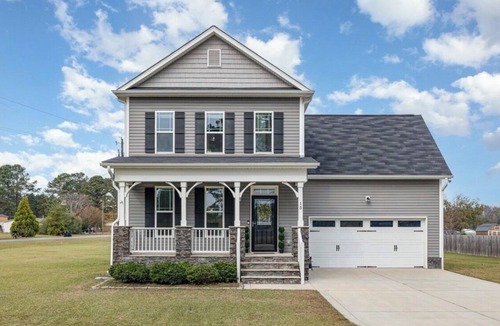 Willow Spring House | Master Room - Perfect for a getaway