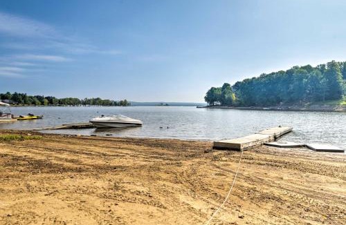 Mayfield House | Mayfield Home w/Private Dock on Lake Sacandaga!