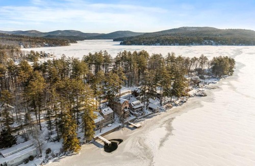 New Durham House | Merrymeeting Lakefront Retreat, Dock