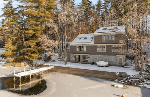 New Durham House | Merrymeeting Lakefront Retreat, Dock