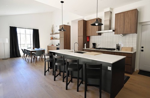 Windham Ski Chalet | Modern Mountain View Chalet in Windham