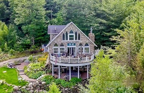 Conway Ski Chalet | Mountain Chalet w/Breathtaking Views, Hot Tub, Theater & Pub