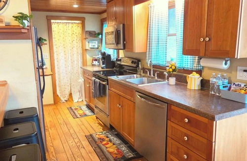 White Cabin | Mountain Lodge- Fallingwater/Ohiopyle/State Parks