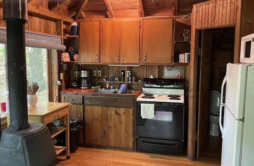 Readfield Cabin | Nature Lovers' Paradise: A Rustic 1BR Cabin w/ shared access to Lovejoy Pond