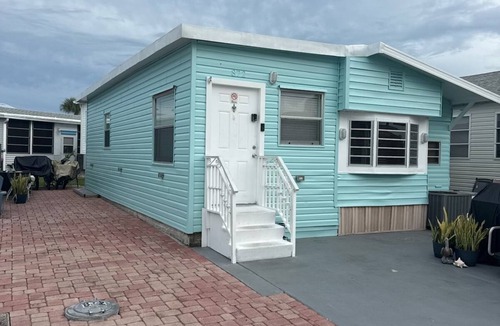 Nettles Island Cottage | Nettles Island - Beach Cottage