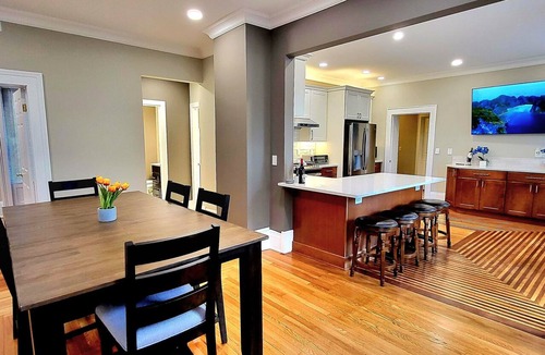 Saratoga Springs Condo | New 1st floor - One block to Restaurants, Shops, Cafes, Music, Spas -near Track!