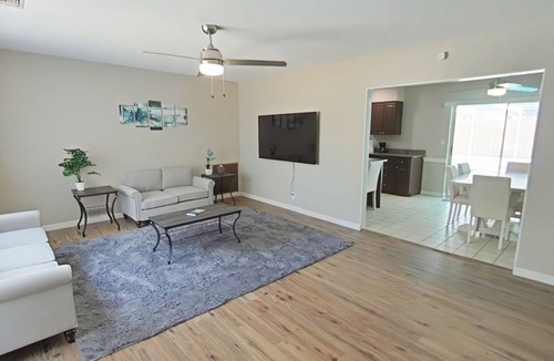 Largo House | NEW LISTING-HUGE POOL/LANAI-NEAR BEACH/SHOPS/LAKE