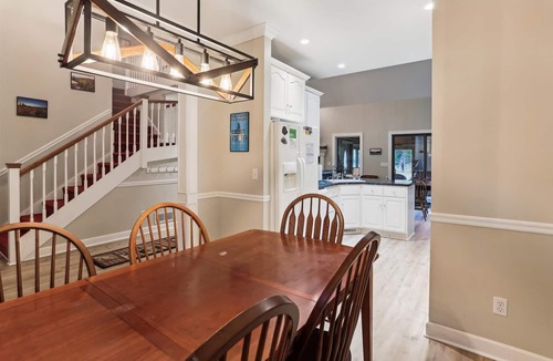Timberline House | New ownership with recently upgraded appliances and starlink internet