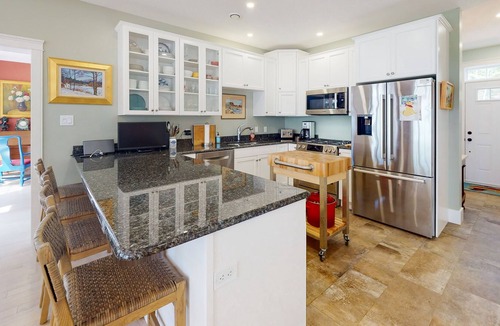 Spruce Head House | Newly-constructed, bayfront retreat with fast WiFi, firepit, & private beach