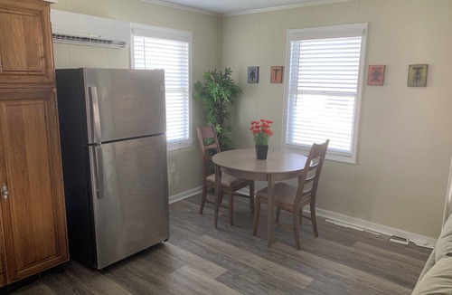 Bolivar Apartment | Newly renovated - Walk to Harpers Ferry NP