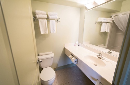 Peace River Hotel | Nova Inn Peace River