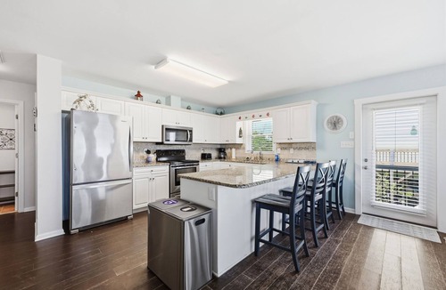 Emerald Isle House | Ocean View Second-Row Duplex | Spacious 5BR | Beach Access Across Street