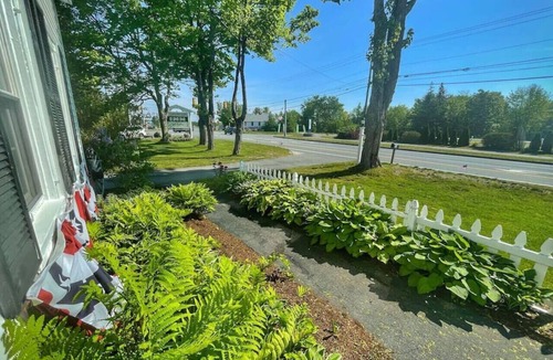 Trenton Apartment | Open Hearth Inn Suite 2 - 10 min to Acadia!