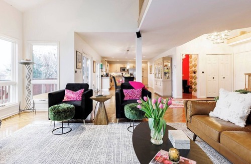 Westside House | Open layout with views, jacuzzi tub