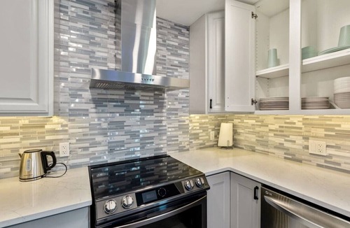 Orem House | Orem Bliss | Central | Patio | Massage*