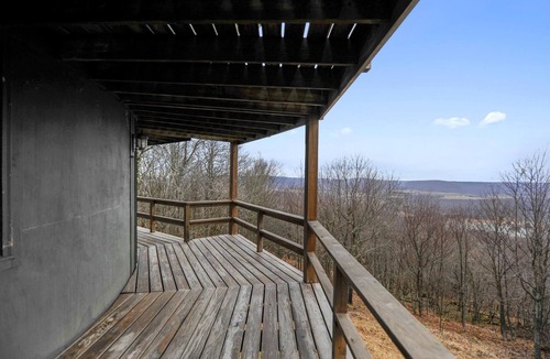 Old Timberline House | Overlooking Canaan Valley. It's about time you got Round-To-It!