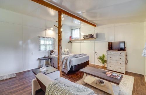 Harrison Apartment | Ozark Escapes Cabin! Serene Forest & Mtn Setting