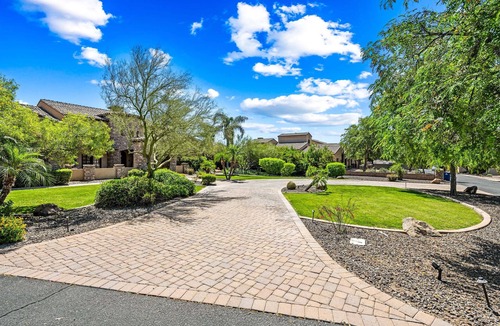 East Mesa House | Paradise Found! Luxe Custom! Multi-Family Fun.