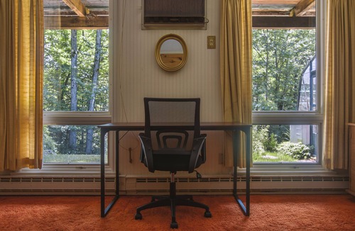 Winhall Ski Chalet | Paradise Vermont, Nature Chalet With Indoor Hot Tub