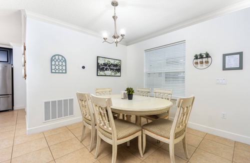 Port Saint Lucie House | Peaceful 3BD & 2BA with Salt Water Heated Pool, 35 min.'s from Jensen Beach!