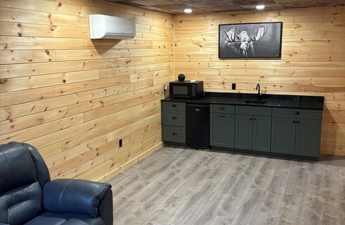Bridgton House | Peaceful family cabin in the woods