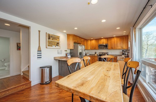 Swanton House | Peaceful Lakefront w/Fireplace & Views