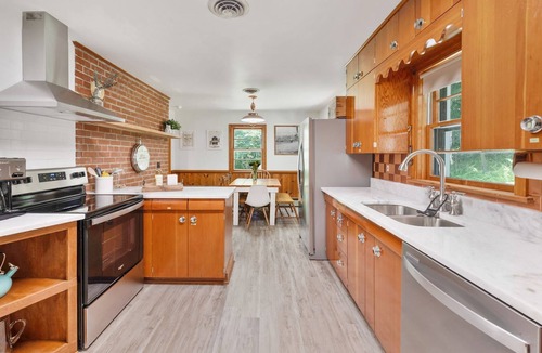 Paris Cabin | Peaceful Mountain Retreat Near Appalachian Trail, Wineries, Breweries and More