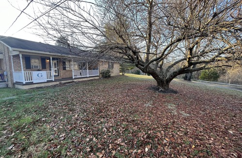 Millville House | Peaceful Single-Level Retreat, Near Harpers Ferry, Easy Access + Prime Location